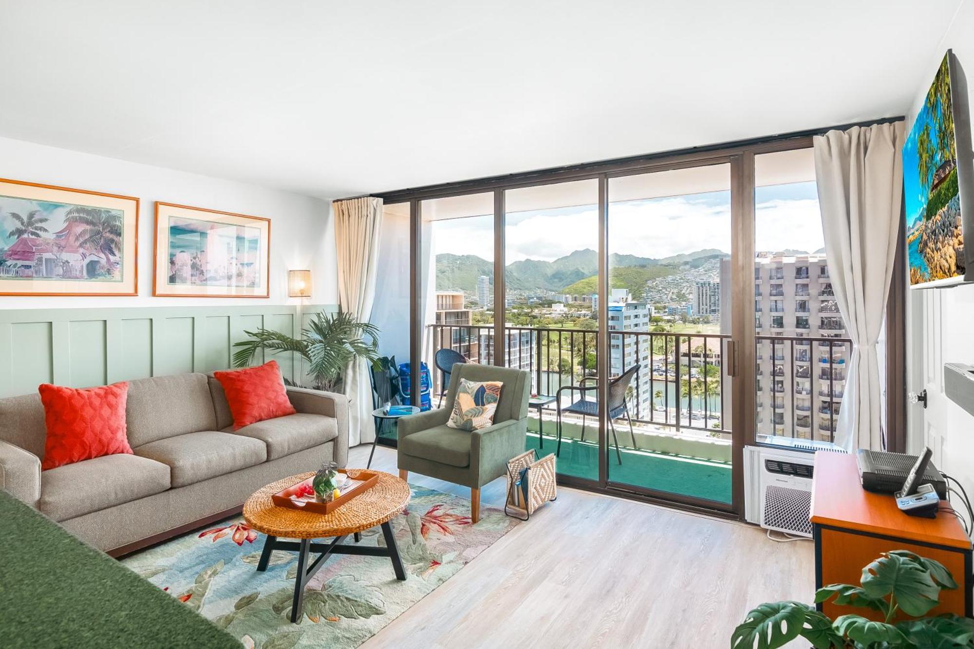 Mountain View Condo W/ King-Size Bed, Free Parking Honolulu Exteriör bild