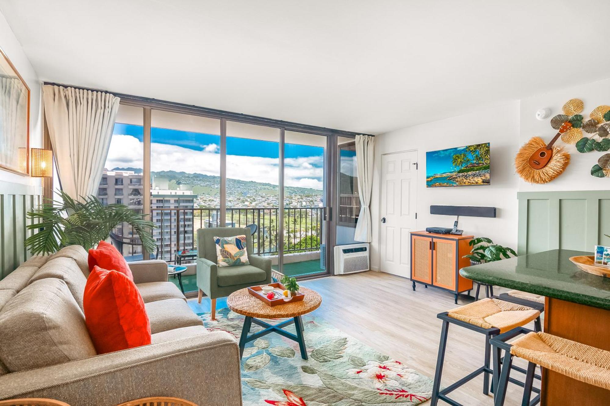 Mountain View Condo W/ King-Size Bed, Free Parking Honolulu Exteriör bild