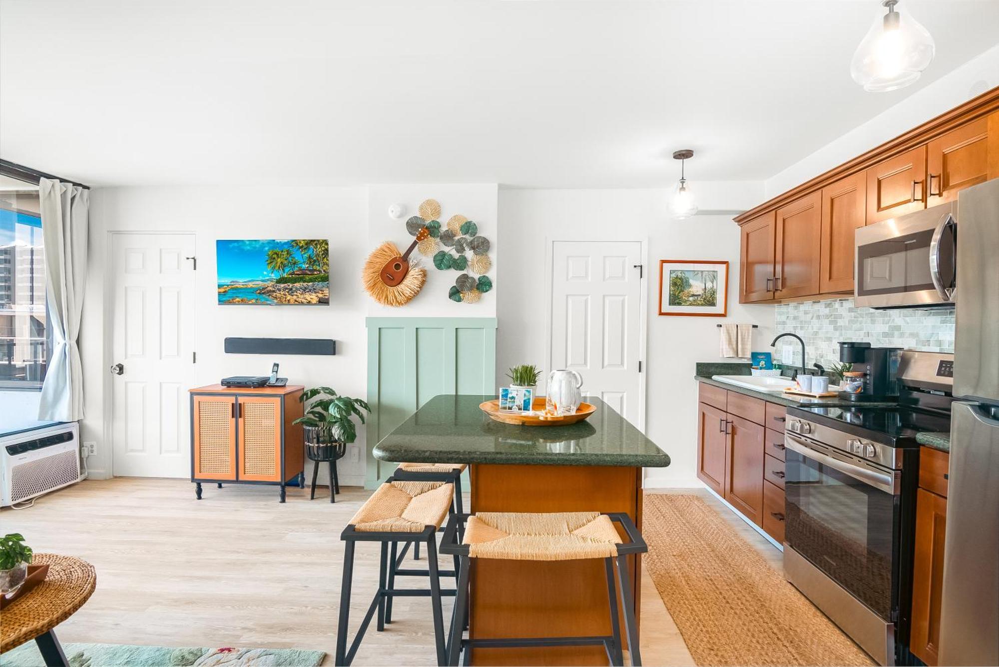 Mountain View Condo W/ King-Size Bed, Free Parking Honolulu Exteriör bild