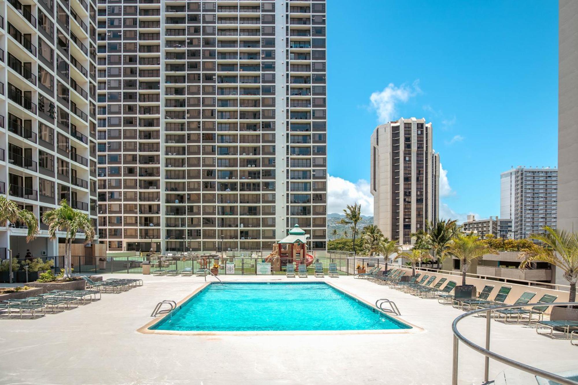 Mountain View Condo W/ King-Size Bed, Free Parking Honolulu Exteriör bild