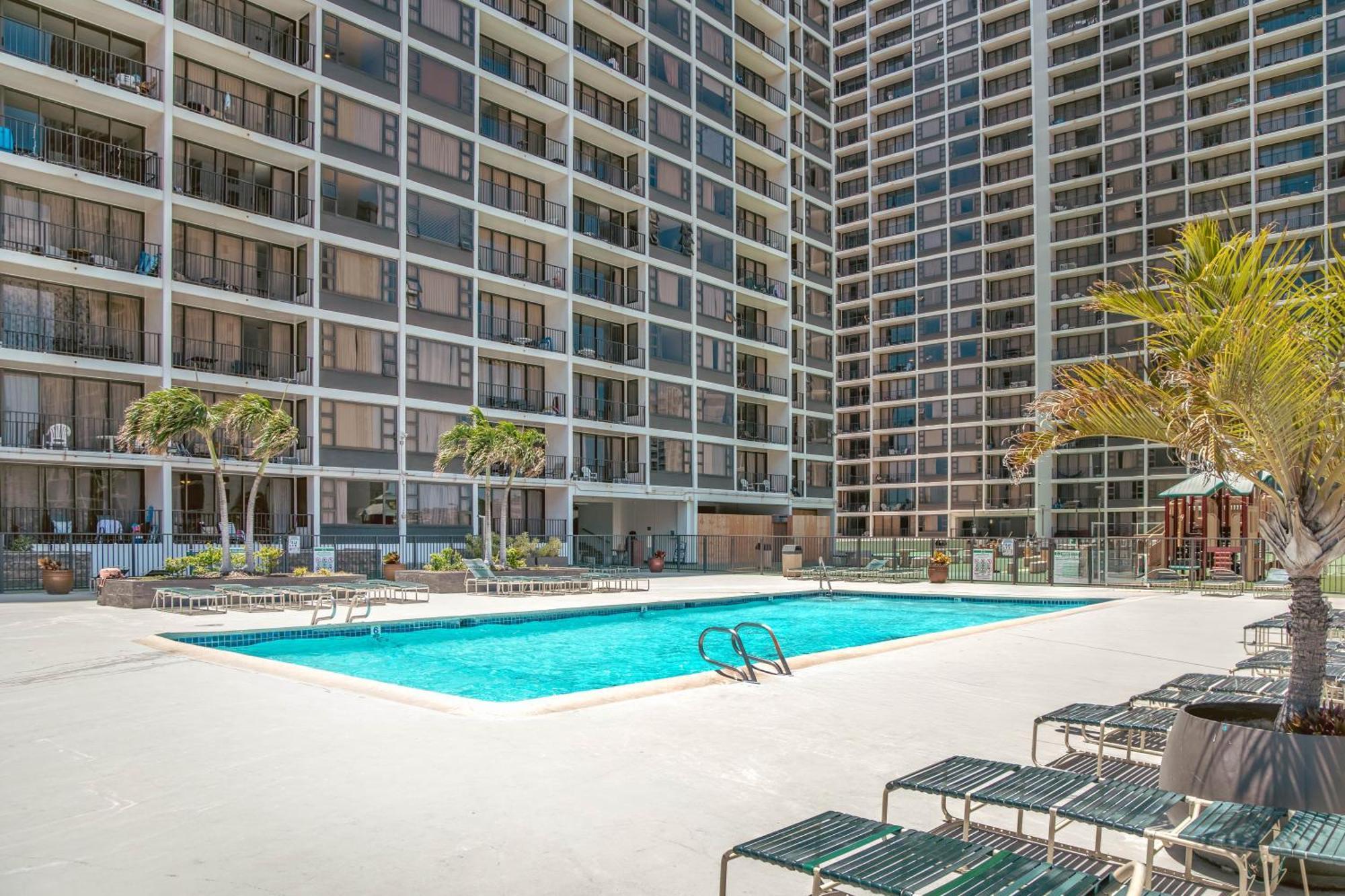 Mountain View Condo W/ King-Size Bed, Free Parking Honolulu Exteriör bild